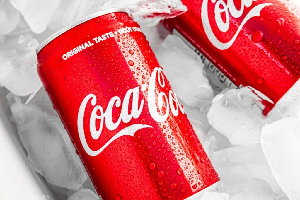 Coca Cola: maxi ritiro in Europa, colpa del clorato