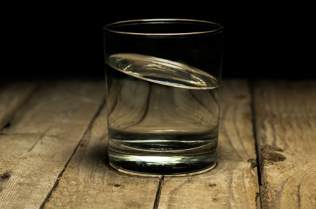 Iperidratazione: quando bere troppa acqua diventa un problema