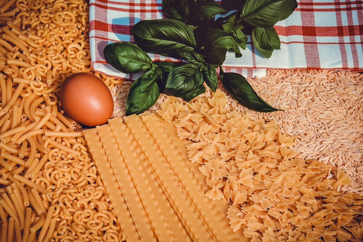 Binge eating: cos’è il disturbo alimentare più comune fra i giovani