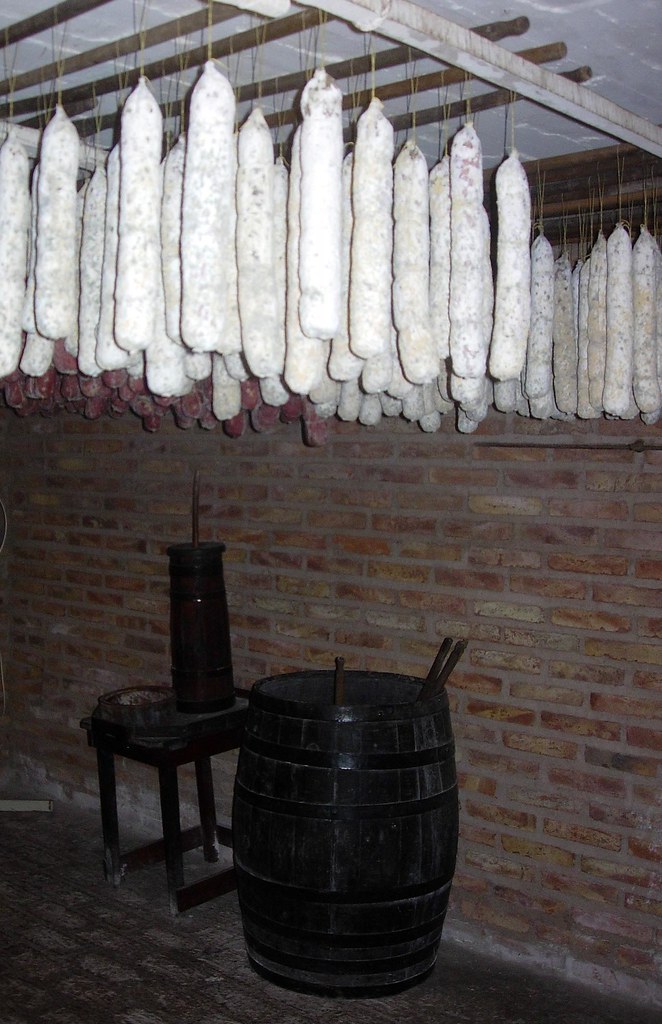Allarme salame: il Ministero della Salute lo ritira dal mercato Allarme salame: il Ministero della Salute lo ritira dal mercato