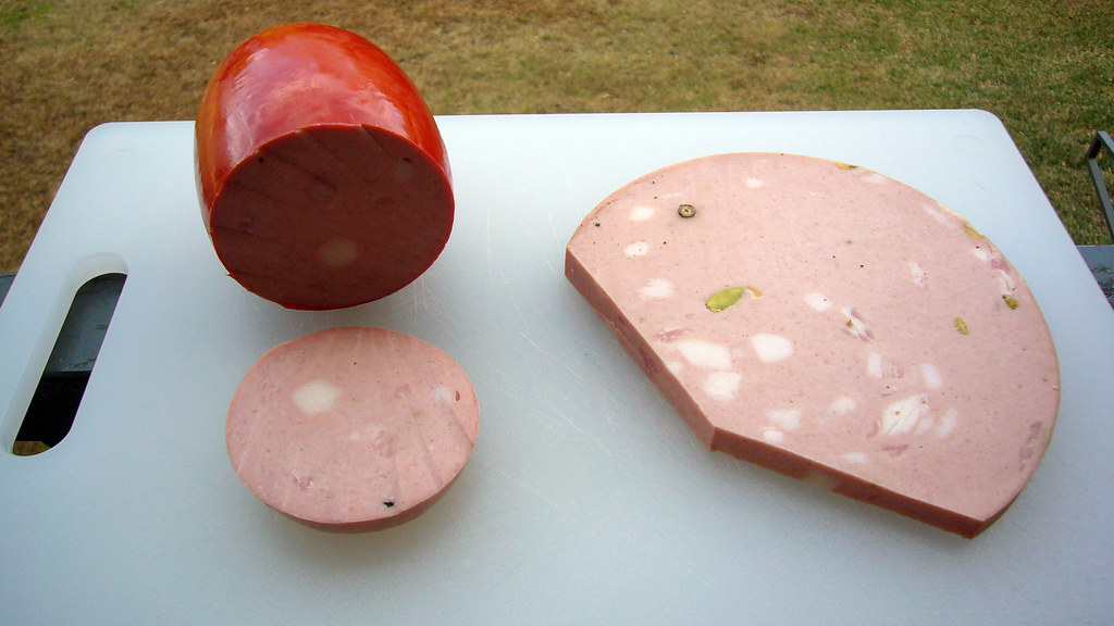 Ministero della Salute: richiamati lotti di mortadella, i lotti incriminati Ministero della Salute: richiamati lotti di mortadella, i lotti incriminati