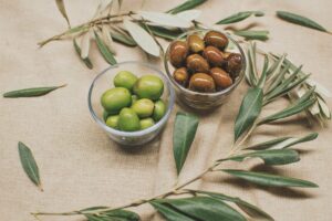 Lidl richiama la crema di olive e mandorle Italiamo: controlli in corso per un possibile rischio botulino