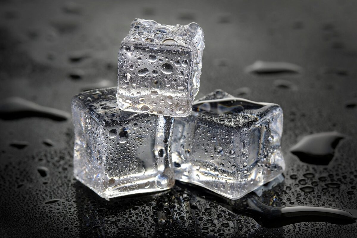 Richiamo del ghiaccio Selex: nuovo avviso per un lotto contaminato Richiamo del ghiaccio Selex: nuovo avviso per un lotto contaminato