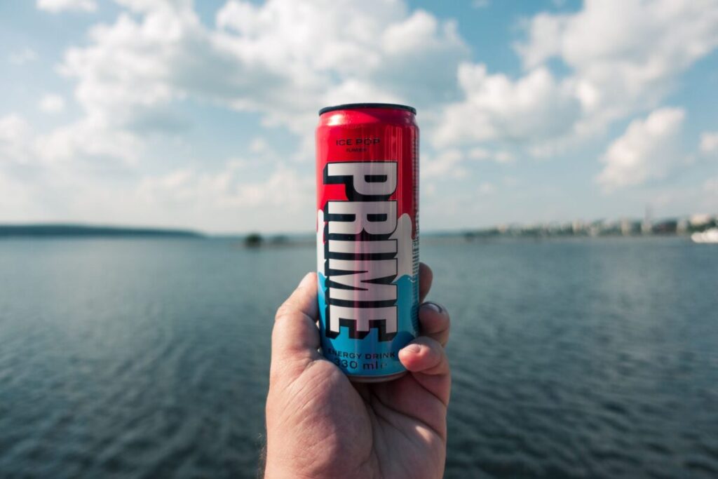 Inghilterra, stop agli energy drink per gli under 16: cosa cambia da aprile 2027 Inghilterra, stop agli energy drink per gli under 16: cosa cambia da aprile 2027