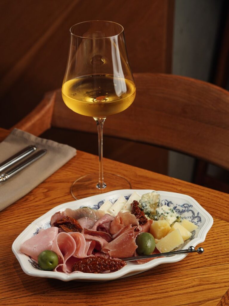 Prosciutto cotto sotto osservazione: i 4 cibi da consumare con più attenzione, secondo il medico Prosciutto cotto sotto osservazione: i 4 cibi da consumare con più attenzione, secondo il medico