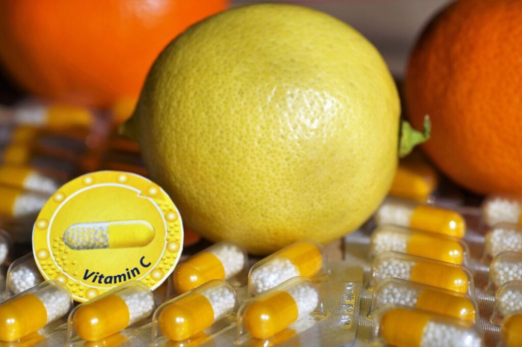 Vitamina C, quando l’integratore diventa troppo: i segnali da non ignorare Vitamina C, quando l’integratore diventa troppo: i segnali da non ignorare