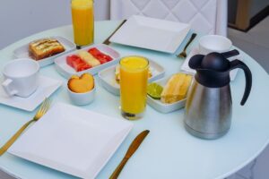 Colazione perfetta per l’intestino: i 5 alimenti da mettere nel piatto per stare bene e non avere fame