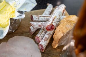 Lidl richiama due lotti di Snack Stick Sol&Mar: possibile presenza di latte non dichiarato