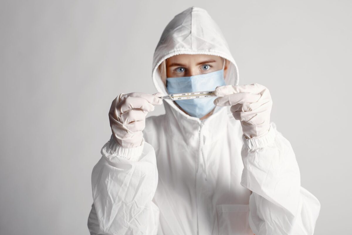 Toscana virus: cos’è, come si trasmette e perché bisogna riconoscerlo in fretta Toscana virus: cos’è, come si trasmette e perché bisogna riconoscerlo in fretta