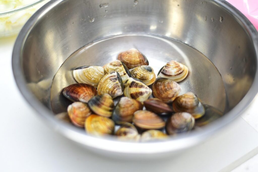 Richiami alimentari: salsa tartufata, uova biologiche, vongole e verdure sott’olio sotto controllo Richiami alimentari: salsa tartufata, uova biologiche, vongole e verdure sott’olio sotto controllo